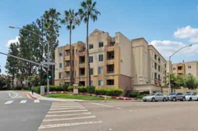 Lovely Newly Listed Villa Vicenza Condominium Located at 3550 Lebon Drive #6310